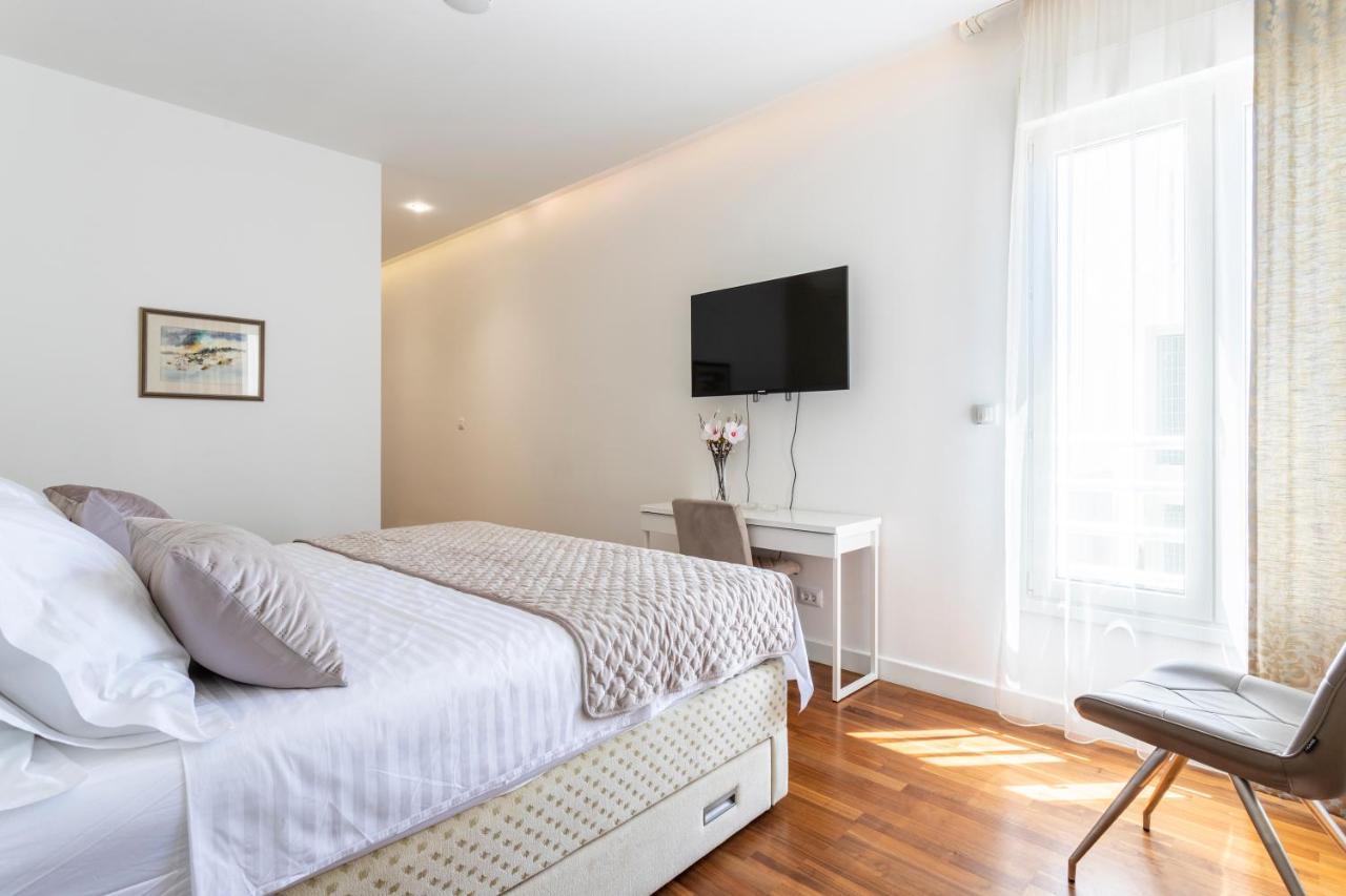 Apartments Blue Maris Znjan スプリト エクステリア 写真