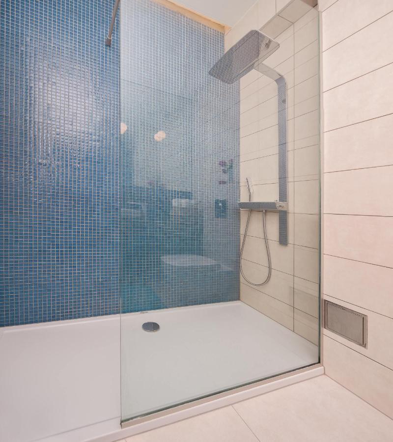 Apartments Blue Maris Znjan スプリト 部屋 写真